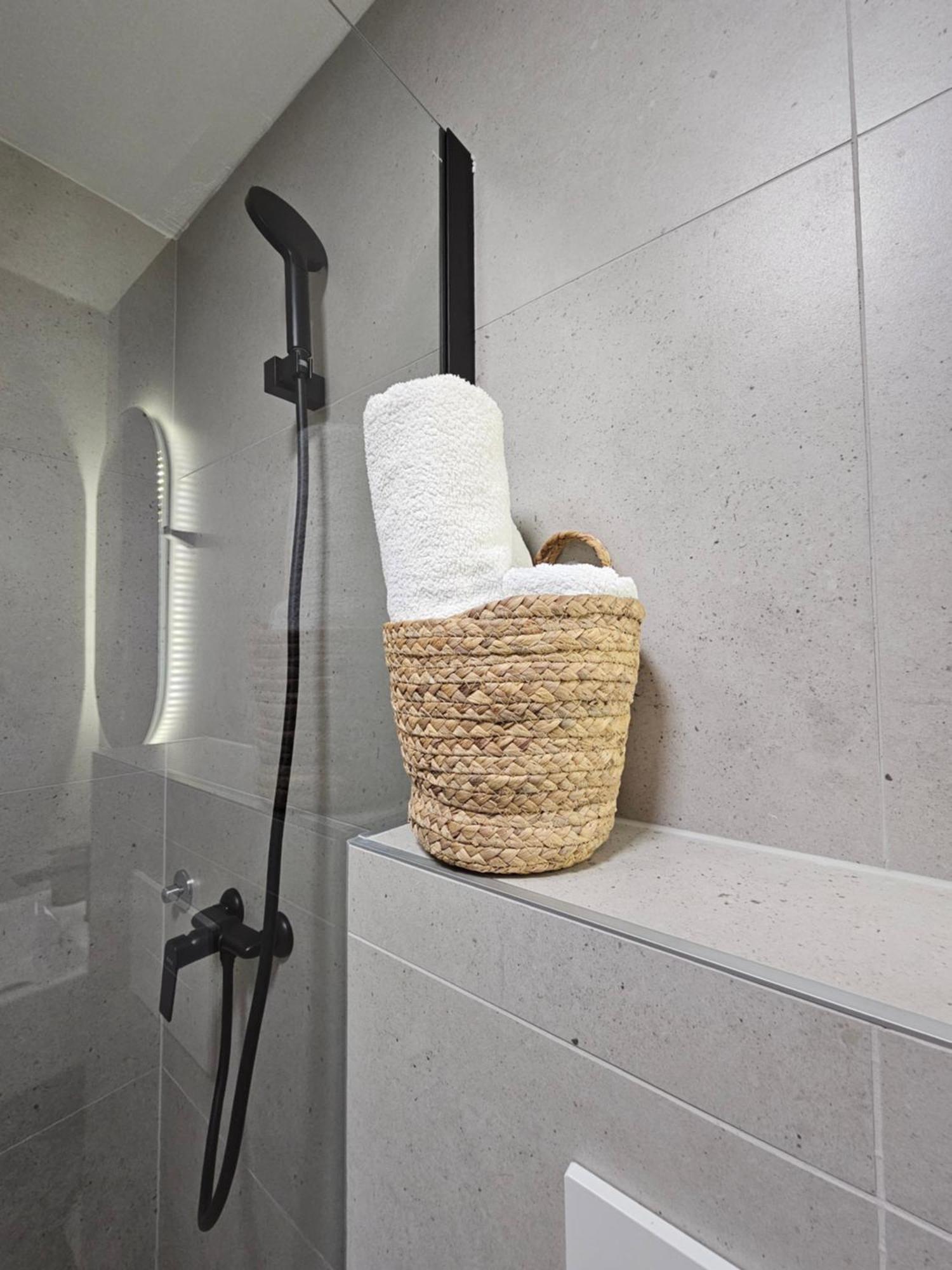 Lendas Studio Apartment Baška Voda Dış mekan fotoğraf